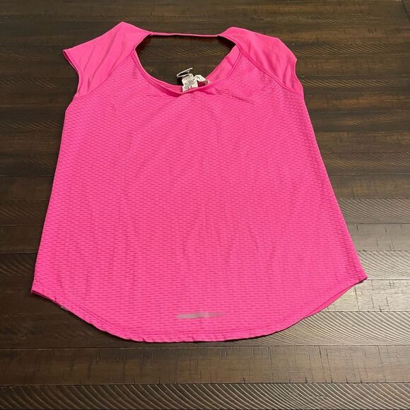 Under Armour Active Tee - Picture 4 of 5